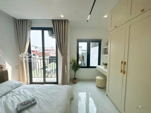 cho thuê ccmn mới tinh 100%, nội thất đẹp, máy giặt riêng tại 69a hoàng văn thái, thanh xuân