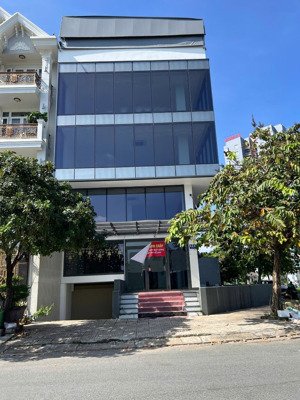 căn duy nhất! bán nhà mặt tiền cao đức lân, q.2 - 12x20m, hđt 150tr/th, hầm 4 tầng - 55 tỷ