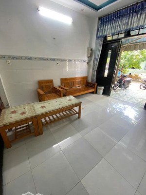 bán nhà 2 tầng 2 mê đúc mặt tiền đường nại nghĩa 3 , sơn trà , gần sông hàn, giá chỉ 5 tỷ 850 tl