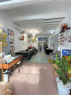 bán căn góc mt trần nguyên hãn giá 7,5 tỷ. liên hệ 