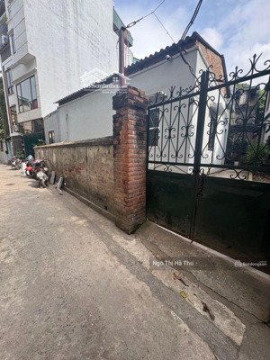 10.9 tỷ sở hữu ngay gần 70m đất trung tâm ngọc thụy cực hiếm! mảnh đất đẹp