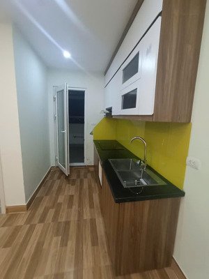 cho thuê căn hộ 2 ngủ đồ cơ bản 77m2 chung cư eurowindow river park đông anh 6.5 triệu: 