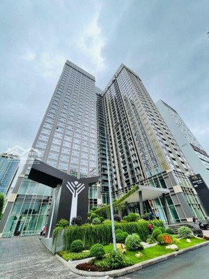 bán căn 4pn-2wc 121m2 tòa epic tower 19 duy tân, cầu giấy, tầng trung căn góc, full nội thất.