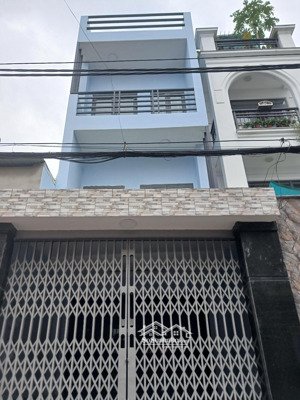 hẻm như mặt tiền- 4 tầng- 4pn- dt 60m2- 1/ thông trường chinh- đông hưng thuận- q12. chỉ 6.x tỷ.