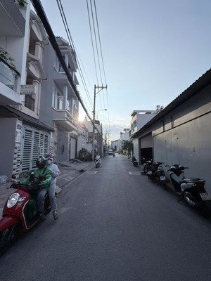 bán nhà hẻm 12m nguyễn hữu tiến, tân phú, 70.6m2, 3 tầng, nhỉnh 8 tỷ