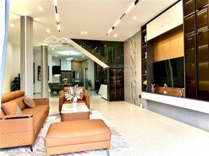 bán siêu phẩm nhà 3 tầng mt nguyễn hữu thọ, full nội thất sang trọng 82,8m2, mặt tiền đường 33m