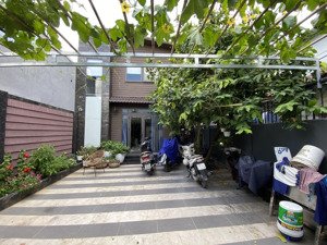 nhà diện tích khủng 170m2 ở lê văn lương, nhà bè giá chỉ 8,6 tỷ. hẻm xe hơi