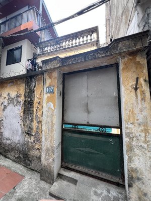 bán đất tặng nhà - lô góc gia thụy - 72m2 giá 14.3tỷ