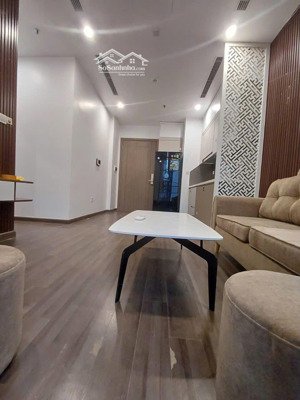 4 tỷ căn 1ng đủ nội thất tại vinhomes symphony, lh: 
