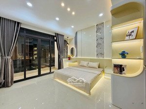 hẻm xe hơi thành thái phường 12 quận 10 (4mx15m) giá 10.5 tỷ.