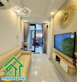 hiếm chỉ 4.2 tỷ phú nhuận hẻm xe hơi full nội thất - sổ hồng riêng