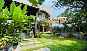 bán căn villa siêu đẹp 300m2 6pn, sẵn sổ tại tt hội an giá 12 tỷ, lh 