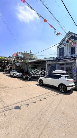 hàng hiếm tân đông hiệp giá đất tặng nhà 62m2 full thổ cư giá chỉ 2,6 tỷ