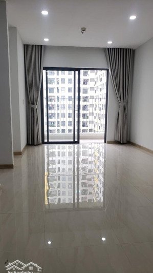 cần bán căn góc chung cư bcons garden đường phạm hữu lầu- dĩ an- hcm, loại 2 phòng ngủ 2wc tầng cao