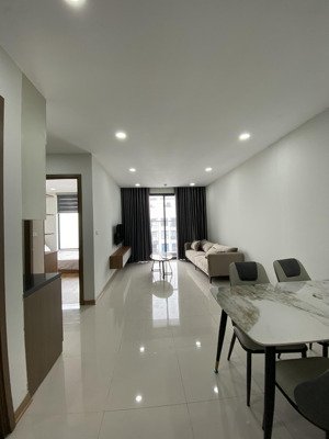 em cho thuê căn hộ 2pn 72m2 full đồ tại rose town, 79 ngọc hồi