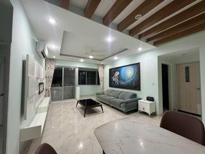 cho thuê căn hộ mỹ khánh, nhà đẹp full nội thất giá 25tr/ tháng. lh: 