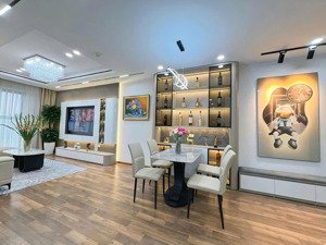 bán căn hoa hậu mulberry lane hà đông 135m² 3pn 2vs đông nam mát slot ô tô trong hầm