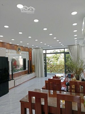 bán nhà kđt lê hồng phong 2 có thang máy full nội thất giá 12,8 tỷ đường số 7 trục kinh doanh