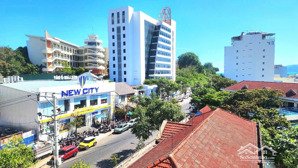 ai đang tìm nhà mặt tiền trung tâm nha trang vừa ở vừa kinh doanh vừa có dòng tiền thì xem ngay