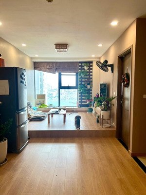 chuẩn giá như ảnh: bán căn 76m2(2n2wc)full nội thất, sẵn sổ tại eco green city, giá 6,5 tỷ