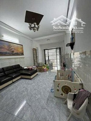 cho thuê nhà mt miếu gò xoài, p.b.h.hòa, q.bt 15tr