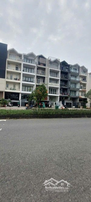 bán tòa nhà khu đô thi him lam, đường d1 hoàng trọng mậu, p. tân hưng, q7