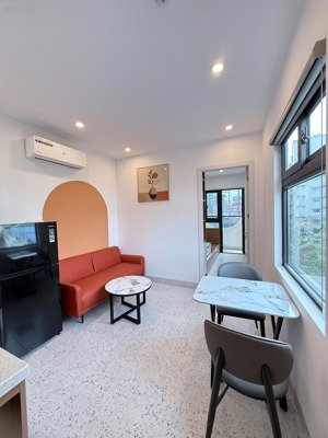 căn hộ 1 ngủ 1 khách oto đỗ cửa ngay gần ngoại thương giá từ 8tr