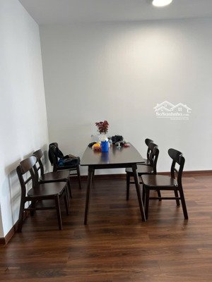 ak8 - 2pn2wc cho thuê 11tr, full nội thất đặc biệt còn thời gian miễn phí quản lý liên hệ xem nhà