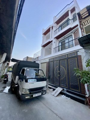 nhà phố 3,5 tầng đầu liên khu 56, 4x15 full nội thất, đường 7m xe tải né nhau