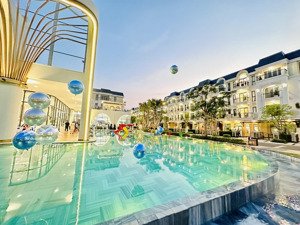 căn đẹp nhất, rẻ nhất dự án, đối diện hồ bơi hỗ trợ vay ngân hàng 