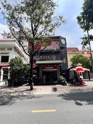 siêu phẩm duy nhất mặt tiền lê quý đôn, quận 3 - dt: 12x25m - 3 tầng - hđt: 350 triệu - giá: 90 tỷ