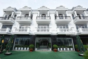 thăng long 2 lúc mua 850 vừa mới có sổ bán ngộp luôn 760 nhanh tay liên hệ bay ngay trong tuần