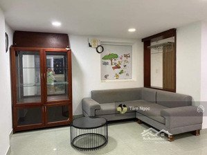 chủ nhà bán gấp cc mỹ thuận q8 70m2 2pn,2wc giá 1,66 tỷ