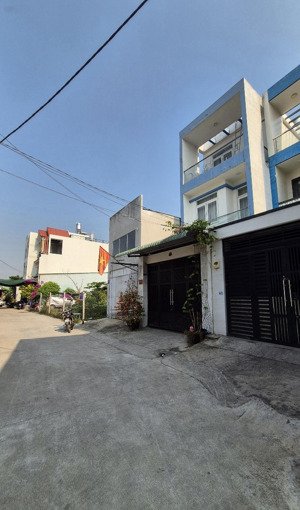 bán nhà kế bên khu jamona hiệp bình phước - 3 tầng - hoàn công - 77.5m2 - giá 6.7 tỷ tl