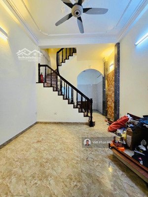 nhà ở luôn nguyễn khánh toàn gần fpt đông quan - quan hoa dt 36m2*5t mt 4m 4pn 8,9 tỷ