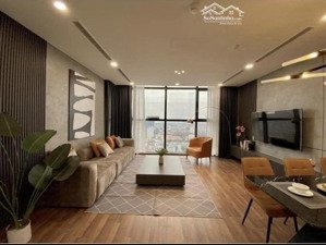 cần bán gấp căn 3pn, ban công bắc view sông hồng tại dự án aqua central. lh: 