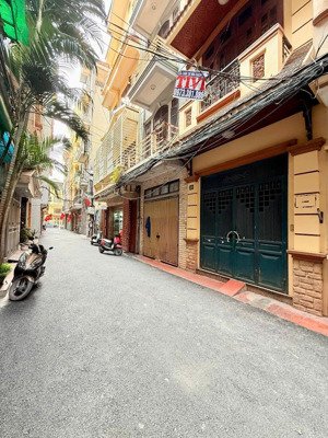 hoàng sâm phân lô cầu giấy ô tô tránh 20.6 tỷ