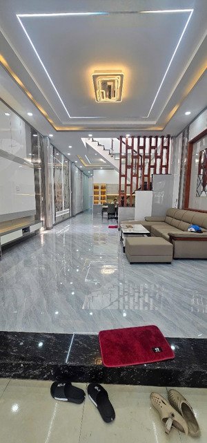 bán nhà riêng mặt tiền đường liên huyện, 8,5 tỷ, 164m2, 3pn, 3wc siêu hot