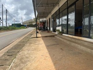 3500m phường langbiang chuyển đổi được hết xây dựng,mặt tiền đường nhựa 60m