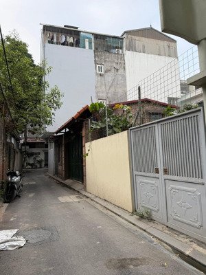 bán gấp nhà cấp 4 bùi xương trạch, ô tô gần giá cực tốt 102m2 mt 6,7m chỉ 16 tỷ