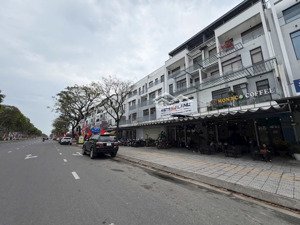 cần bán cặp đất phan thị nể a1 phương trang ngay biển