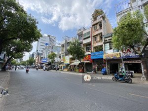 "vip bình thạnh- diện tích 5.3 x18, hẻm rộng rãi sát mặt tiền hoàng hoa thám- nguyễn văn đậu.