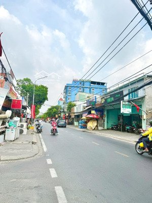 cho thuê mặt tiền kd ngang khủng 13mx25m linh đông thủ đức tp.hcm. hợp đồng lâu dài giá 62tr/tháng