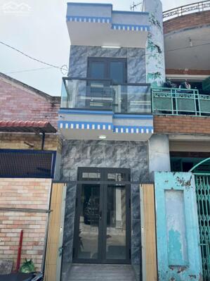 BÁN NHÀ SỔ RIÊNG 1 LẦU 1 TRỆT HẺM Ô Tô Tải Né Nhau.Chỉ 1Tỷ250