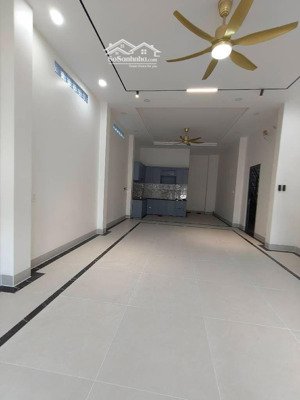 nhà mới 2 tầng, 100m2, gần tô ngọc vân, trung tâm tam bình, thủ đức chỉ 8 tỷ nhỉnh.