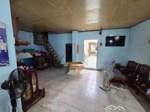 bán đất tặng nhà mặt tiền kinh doanh - bãi sậy quận 6. 6 x 34, chỉ 13,x tỷ.