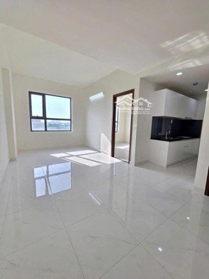 cho thuê quận 8 green river dt70m2 2 phòng ngủ-2wc giá 8,5tr có 2 máy lạnh, gần q5,10, căn hộ mới