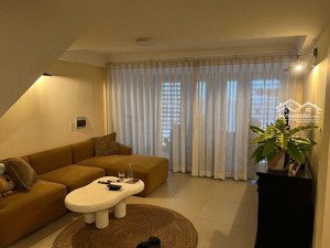 nhà đẹp phú thuận q7 - ô tô vào nhà - tặng full nội thất