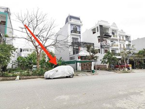 lô biệt thự mặt đường siêu rộng 30m thư trung - văn cao - 200m - giá 16 tỉ