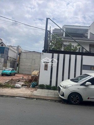 đất mặt tiền 4x18m hiệp thành 26 , sát bến xe buýt hiệp thành, q12